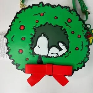Loungefly | Bags | Loungefly Peanuts Snoopy Woodstock Light Up Wreath ...